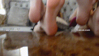 【奴隶岛】—萱萱&ampamp欣欣POV辱骂秀足底