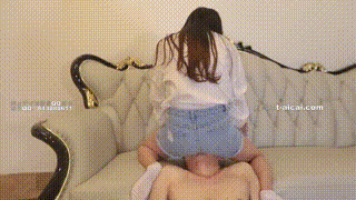 【奴隶岛】—灵灵牛仔裤坐脸