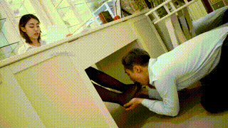 【H.P.L栖心之栈】—夏芙黑丝脚OL经理调教下属封面图