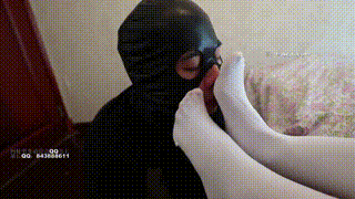 【H.P.L栖心之栈】—舔夏芙学妹的脚 HPL-220418