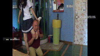 女生虐死快递工