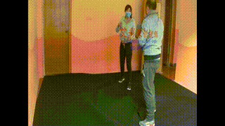 女子大生防狼术演练