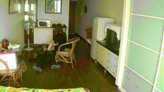 莉莉女主凶狠踢打窒息