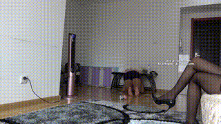 踩踏水果，美丝足喂食