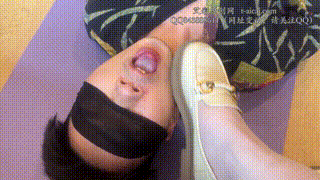 【黑丝诱惑】沐沐女主好几双原味脏鞋的鞋底清洁器 YC-250128