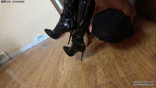 鲜奶长靴的诱惑与惩罚