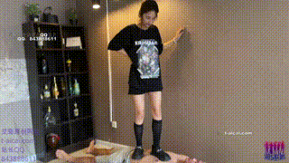 【蛋碎娇娃】【超S·联盟】美少女疯狂踩踏 YC-220908-6