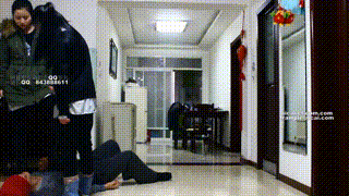 12侑主，【媛媛】女主出演！前后踢裆暴打抢劫犯！