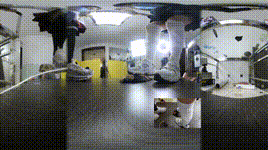 VR婧意双S全语言 学生装运动鞋长棉袜玩踩人脸地板 偷窥的代价封面图