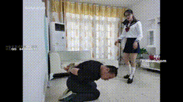 执念jk踢脸，腿绞，窒息，踩踏封面图