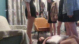 【血狼】5女王群调双女m踩踏踹_舔jio_转胯_间接圣水【完整版】 YC-230609-4封面图