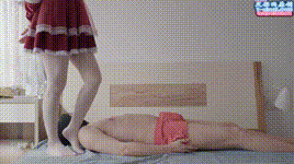 【贝琳】圣诞姐姐的腿绞封面图