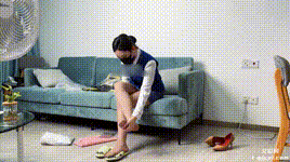 【国产短剧】乘务长是女王1-2 JS241104-14封面图