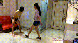 【台湾踩踏俱乐部】跆拳道女学生踢同学 JS241207~1