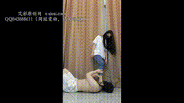 江门职院20岁学生T-shirt紧身牛仔裤网红爱马仕凉拖碾踩奴隶脖子 YC-240806-5封面图