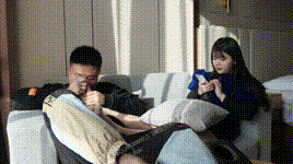 【第5风格】午后沙发舔胖妹的嫩脚